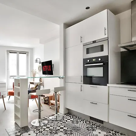 Quartier Tour Eiffel Free Netflix * Paris